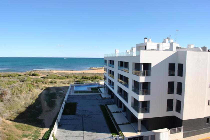 Pinada Beach IV New & Comfort. Apartment, 1St Line To The Beach, Sunterrace+Pool 라 마타 외부 사진